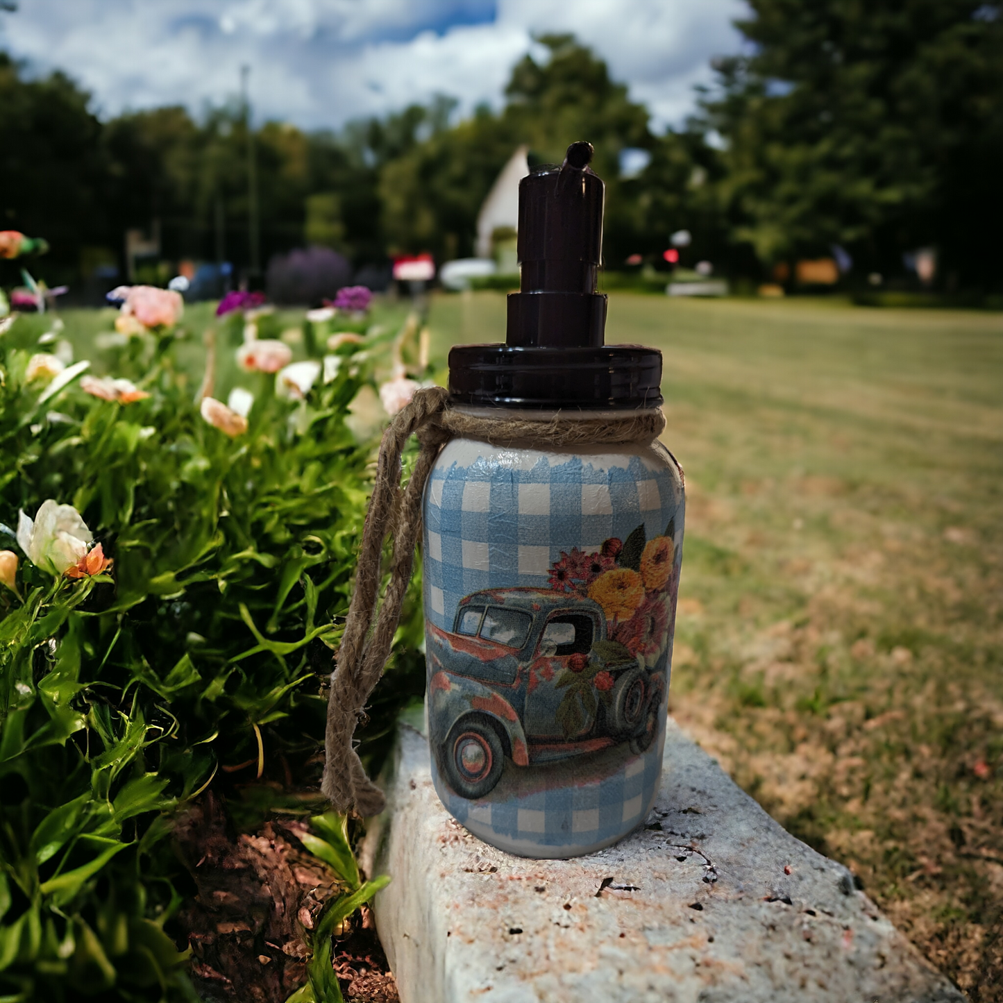 Vintage Old Flower Truck Mason Jar